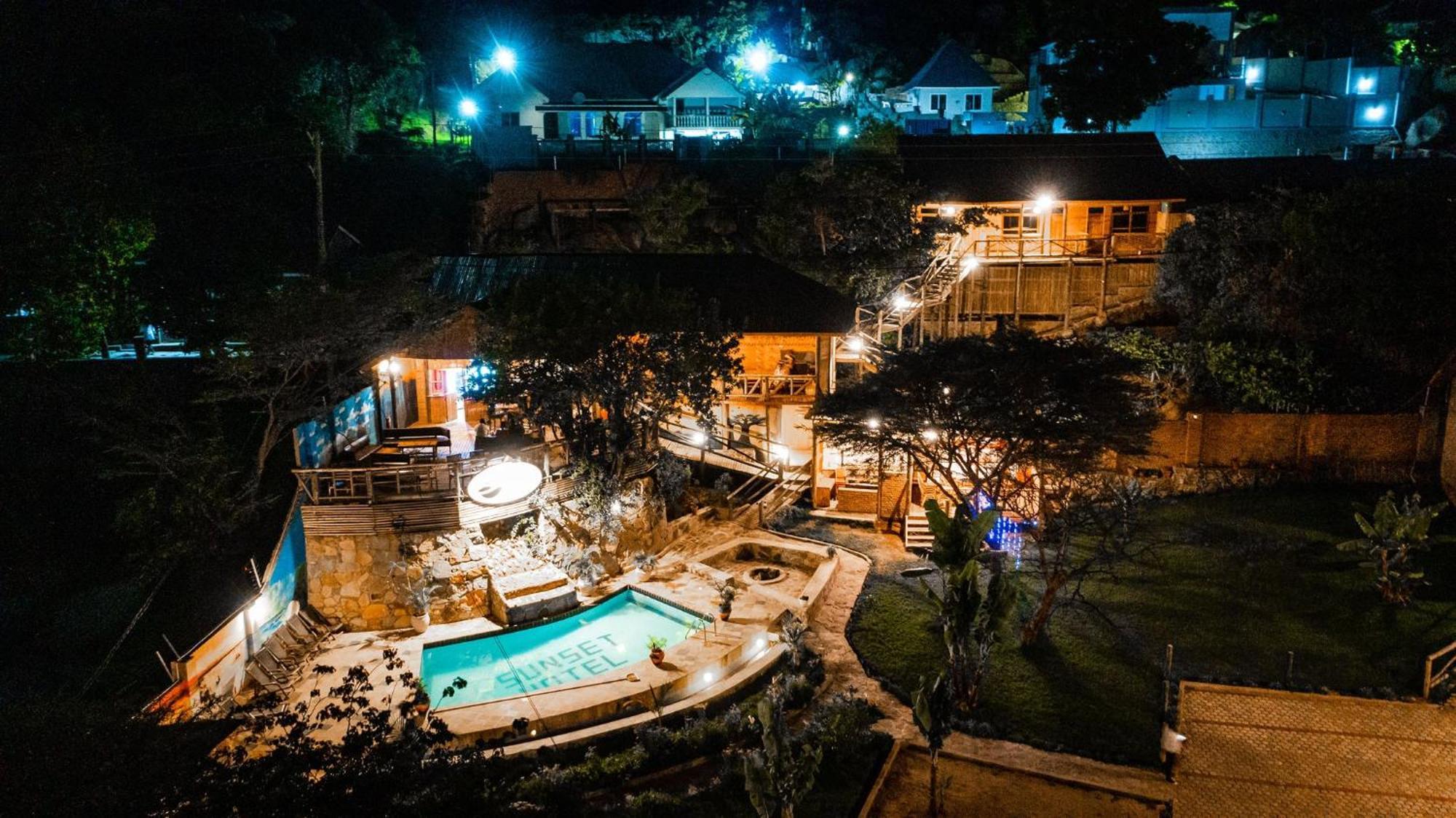 Iringa Sunset Hotel Bagian luar foto